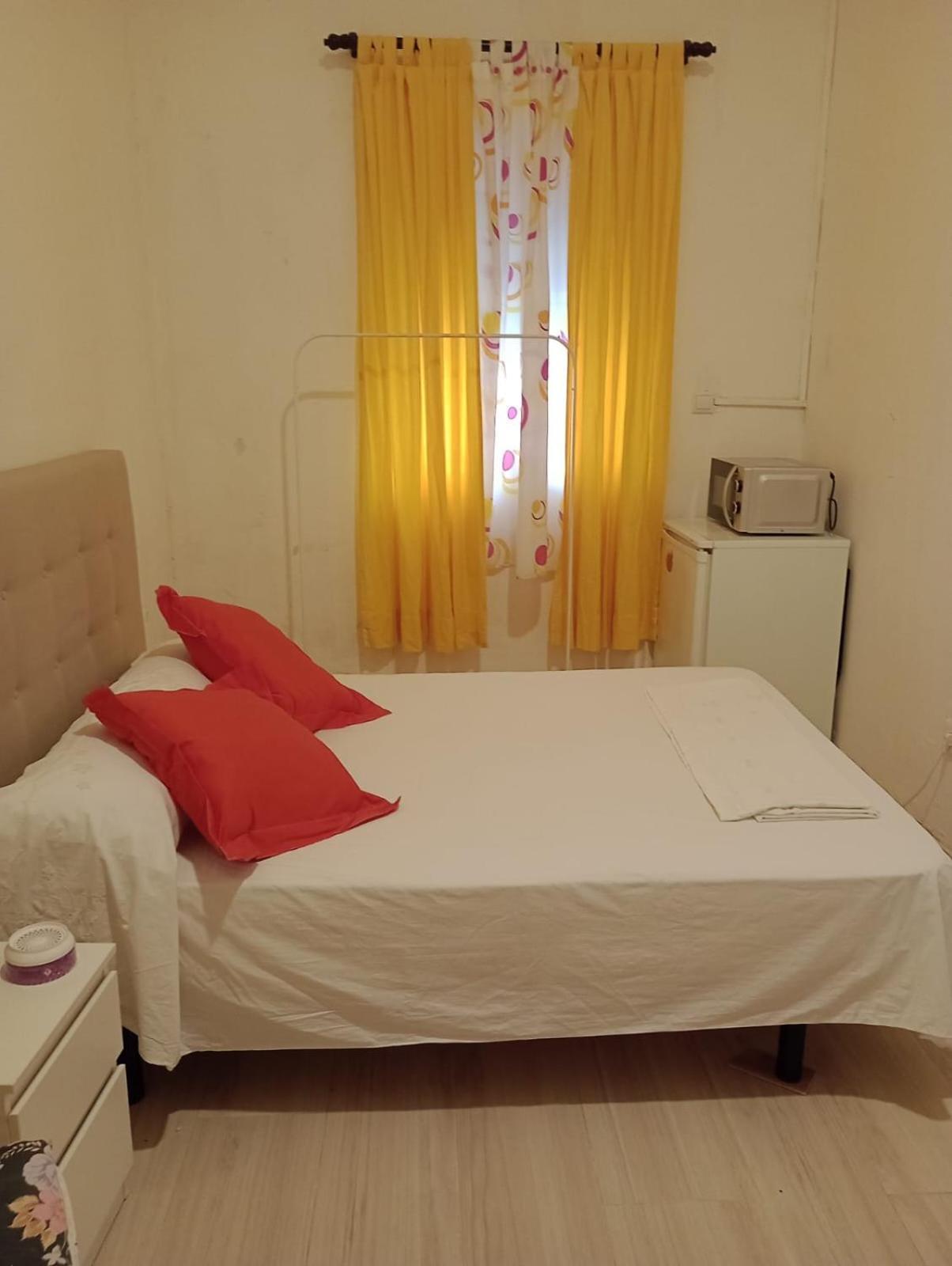 Aurora Room With Private Bathroom Alicante Zewnętrze zdjęcie